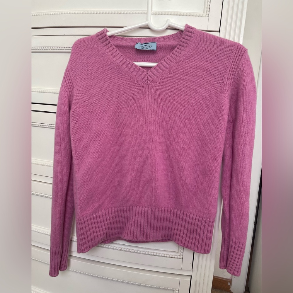 Prada 100% cashmere sweater